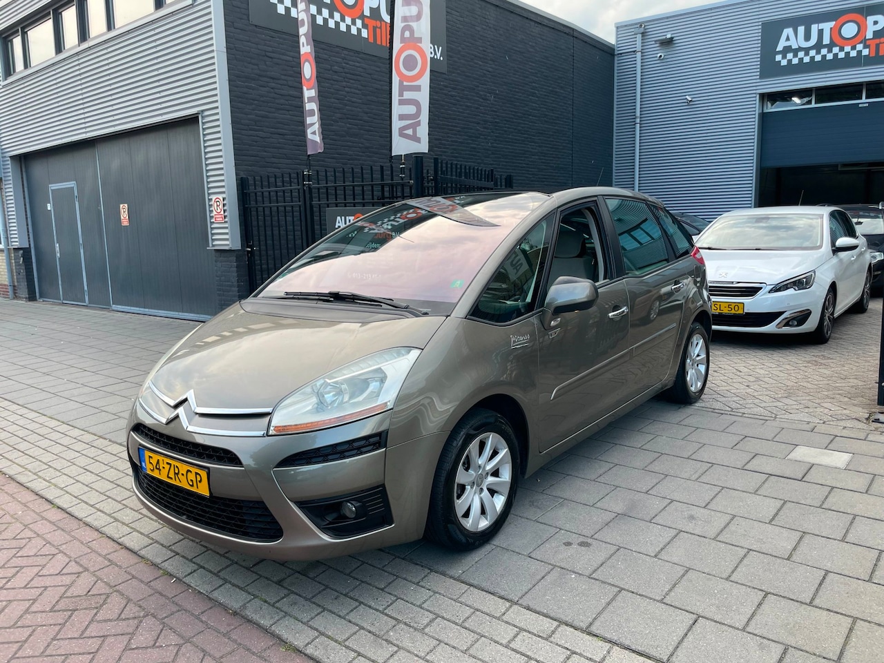 Citroën C4 Picasso - 1.8-16V Ambiance 5p. Panorama Airco NAP - AutoWereld.nl