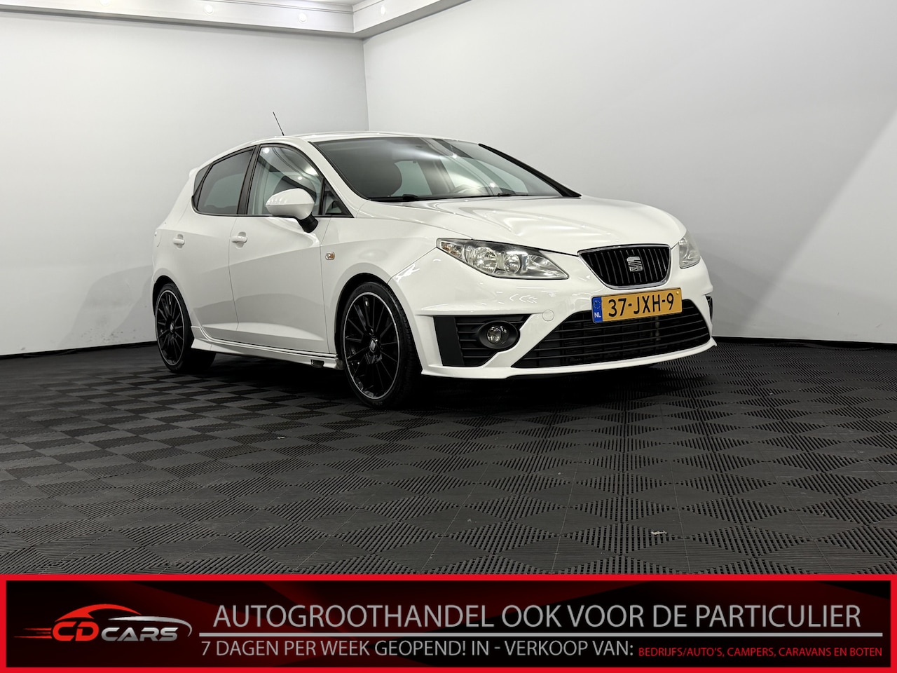 SEAT Ibiza - 1.4 Sport-up Airco, Sportief uitlaat, Sportief velgen, Apple carplay, Cruise control, Radi - AutoWereld.nl