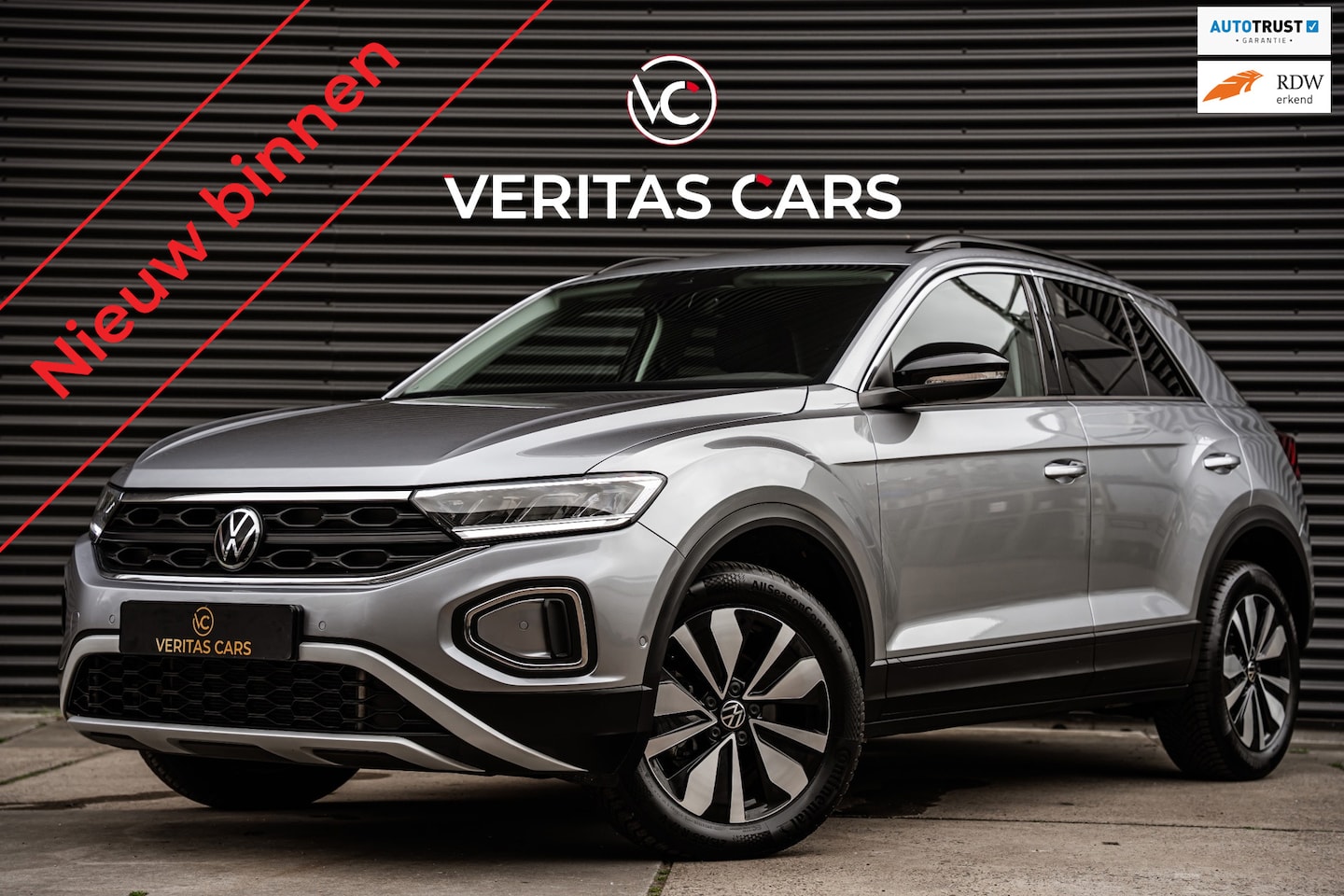Volkswagen T-Roc - 1.5 TSI Goal Edition 150PK|BTW|ACC|Camera|Lane Assist|Led|CarPlay|Trekhaak e.o. - AutoWereld.nl