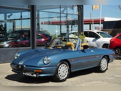 Alfa Romeo Spider - 2.0 QV | Zender