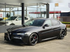 Alfa Romeo Giulia - 2.0 T AWD Veloce | Carbon | Carplay | Milano Edition