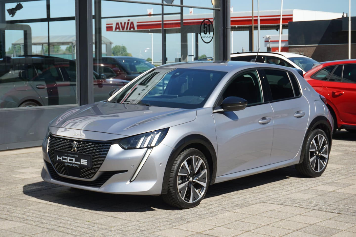 Peugeot 208 - 1.2 PureTech GT | Groot scherm | Virtual cockpit | trekhaak - AutoWereld.nl