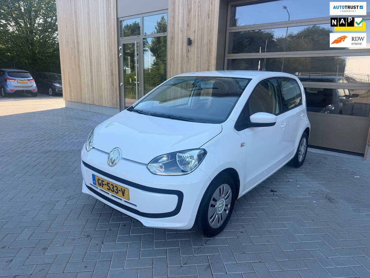 Volkswagen Up! - 1.0 move up! BlueMotion 5DRS|Airco|Navi|Nieuwe APK - AutoWereld.nl