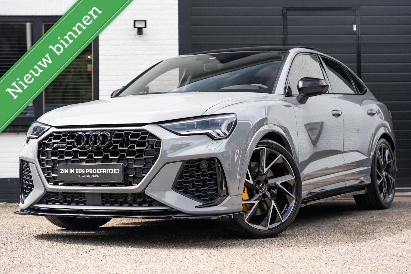 Audi RSQ3 - RSQ3 2.5 TFSI Pano Matrix Carbon 360 B&O Sfeer - AutoWereld.nl