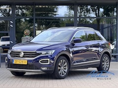 Volkswagen T-Roc - 1.5 TSI Sport | Navi | Leer | Clima | Pano | Stoel-Stuurverwarming | Dealer Onderhouden