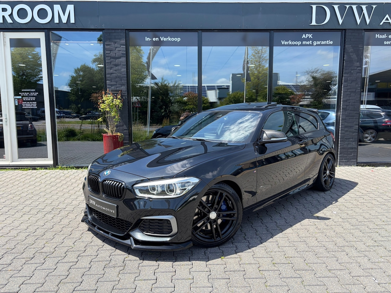 BMW 1-serie - M140i High Executive M140i High Executive, Martin Design, Remus uitlaat systeem - AutoWereld.nl