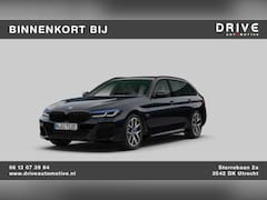 BMW 5-serie Touring - 530e xDrive High Ex. M-Sport |Pano|M-Seats|HUD|Laser|Trekhaak|19"