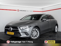 Mercedes-Benz A-klasse - 180 Business Solution AMG|Widescreen|Ambientlight|Nederlandseauto