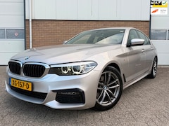 BMW 5-serie - 520i Corporate Lease Executive M-PAKKET 18INCH