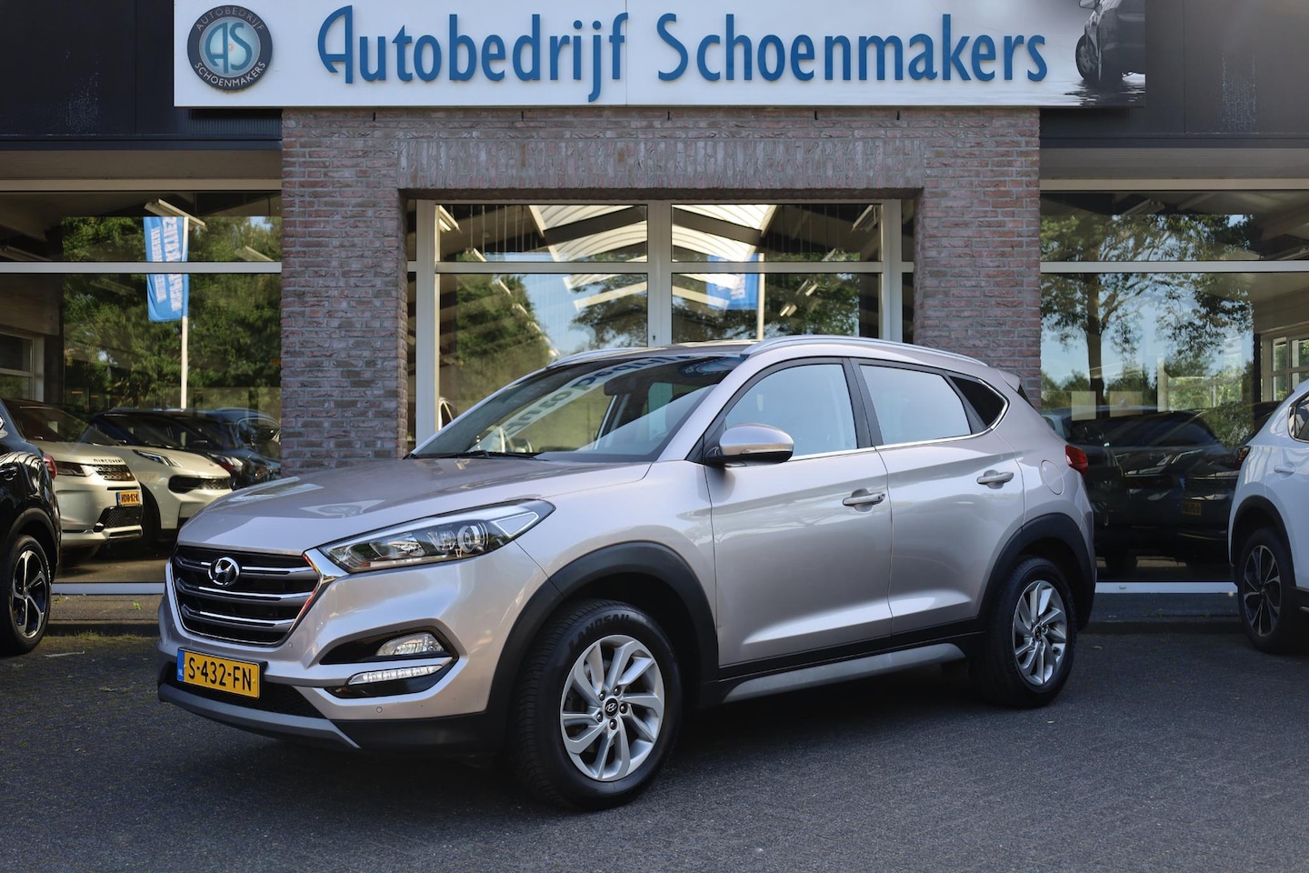 Hyundai Tucson - 1.6 GDi Comfort TREKHAAK CAMERA ALL-SEASONS CARPLAY 2xKEYLESS CRUISE 2xPDC NAVI CLIMA 17"L - AutoWereld.nl