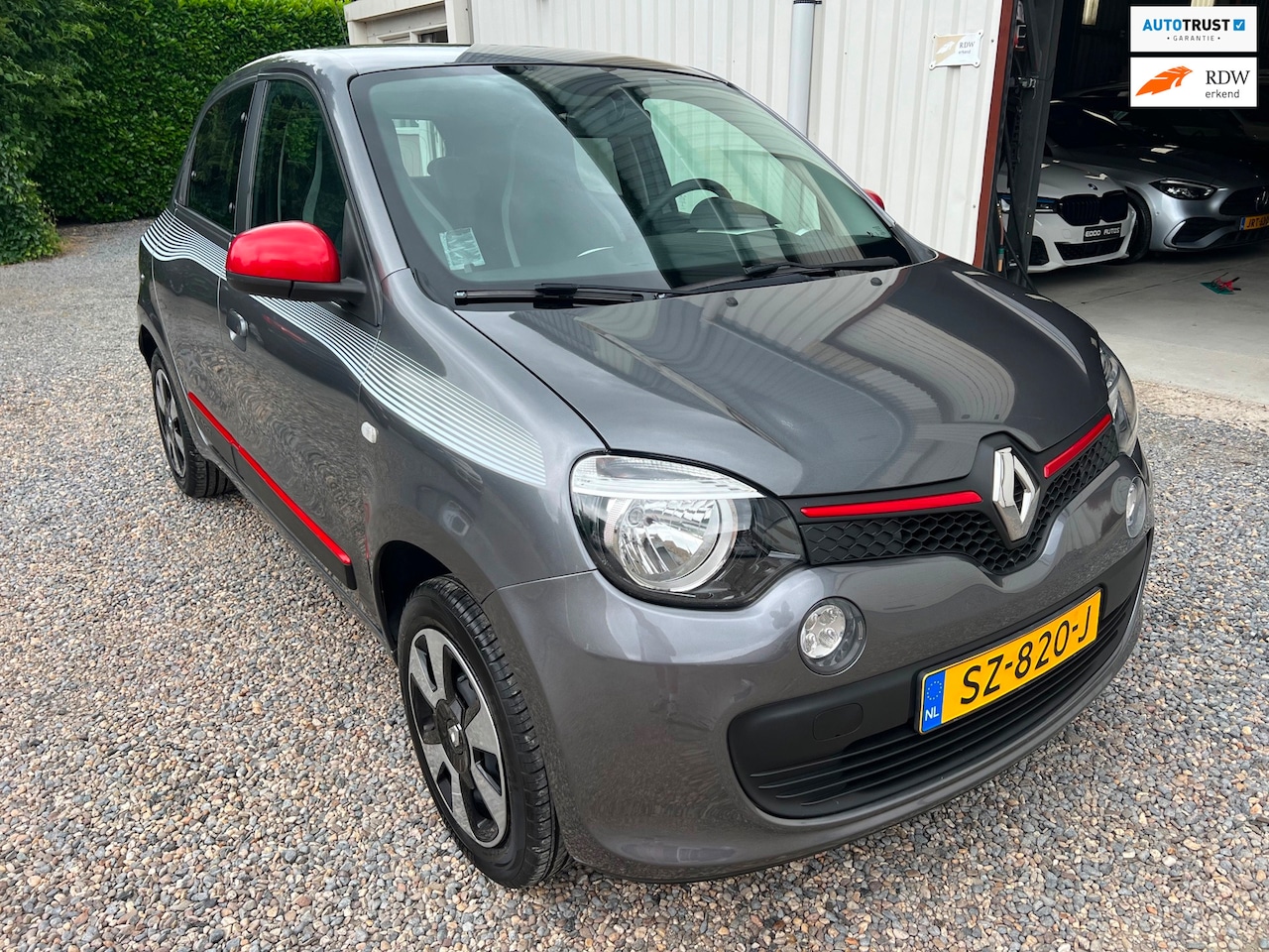 Renault Twingo - 1.0 SCe Collection 2e EIG.NEW-APK.CRUISE.AIRCO.NAP! - AutoWereld.nl