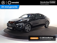 Mercedes-Benz CLA-Klasse - 180 Star Edition AMG Line | Panoramadak | Night | Distronic | Night | Dodehoekassistent |