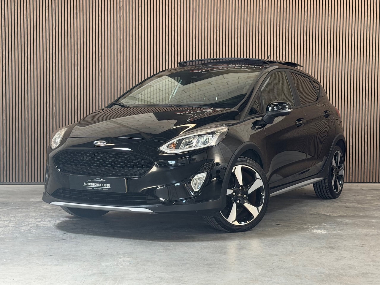 Ford Fiesta - 1.0 EcoBoost Active|Airco|Panoramadak|Pdc|Led| - AutoWereld.nl