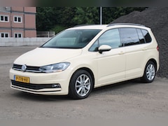 Volkswagen Touran - 1.6 TDI SCR Connected Series 7p