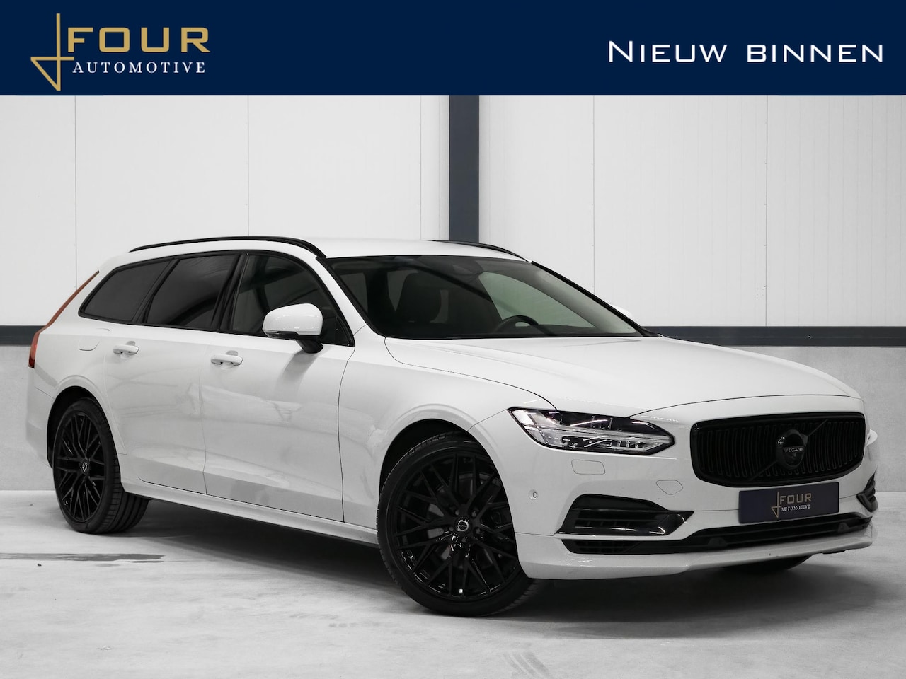 Volvo V90 - 2.0 T8 AWD | Trekhaak | Polestar Engineerd | Luchtvering | H&K | HUD | 360 | BLIS | - AutoWereld.nl