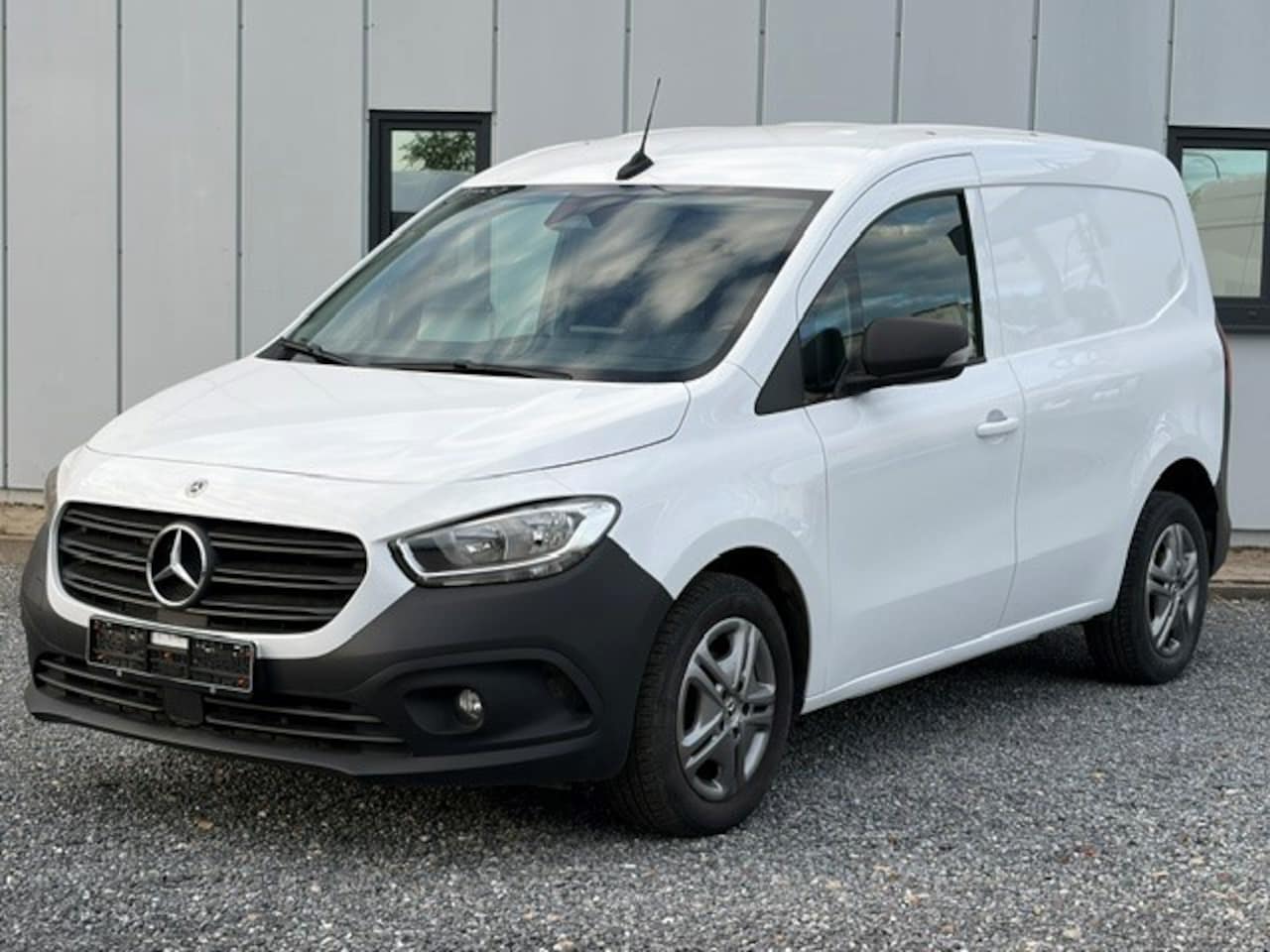 Mercedes-Benz Citan - 110 CDI L1 | 3-zits| Trekhaak | Carplay | CruiseControl - AutoWereld.nl
