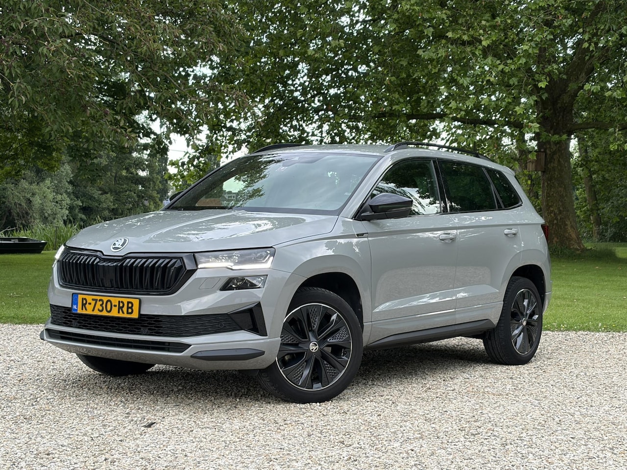 Skoda Karoq - 1.5 TSI Sportline *Nieuwe Model 2023-Heden* - AutoWereld.nl