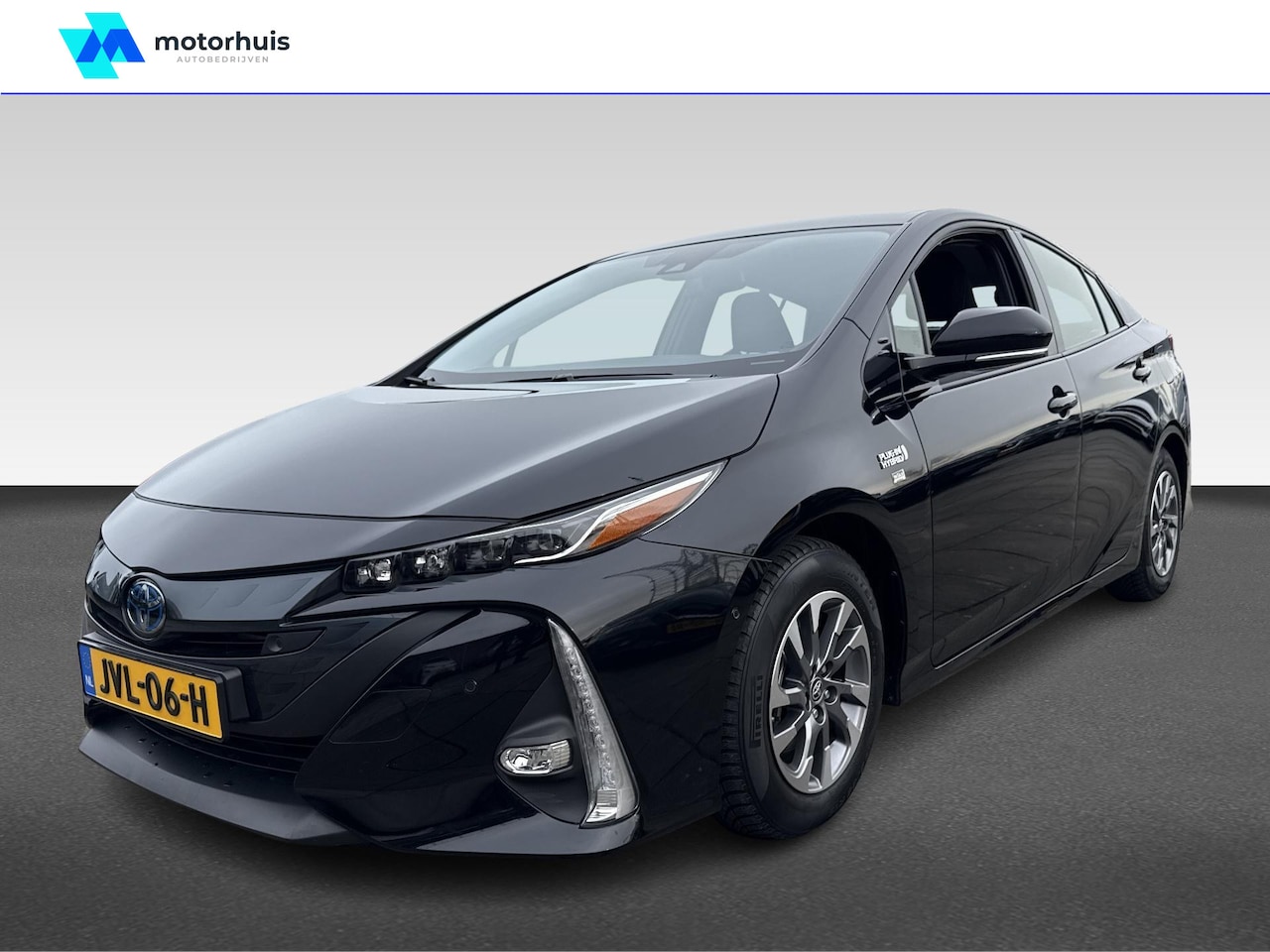 Toyota Prius - 1.8 Plug-in Hybrid 122PK Automaat Executive - AutoWereld.nl