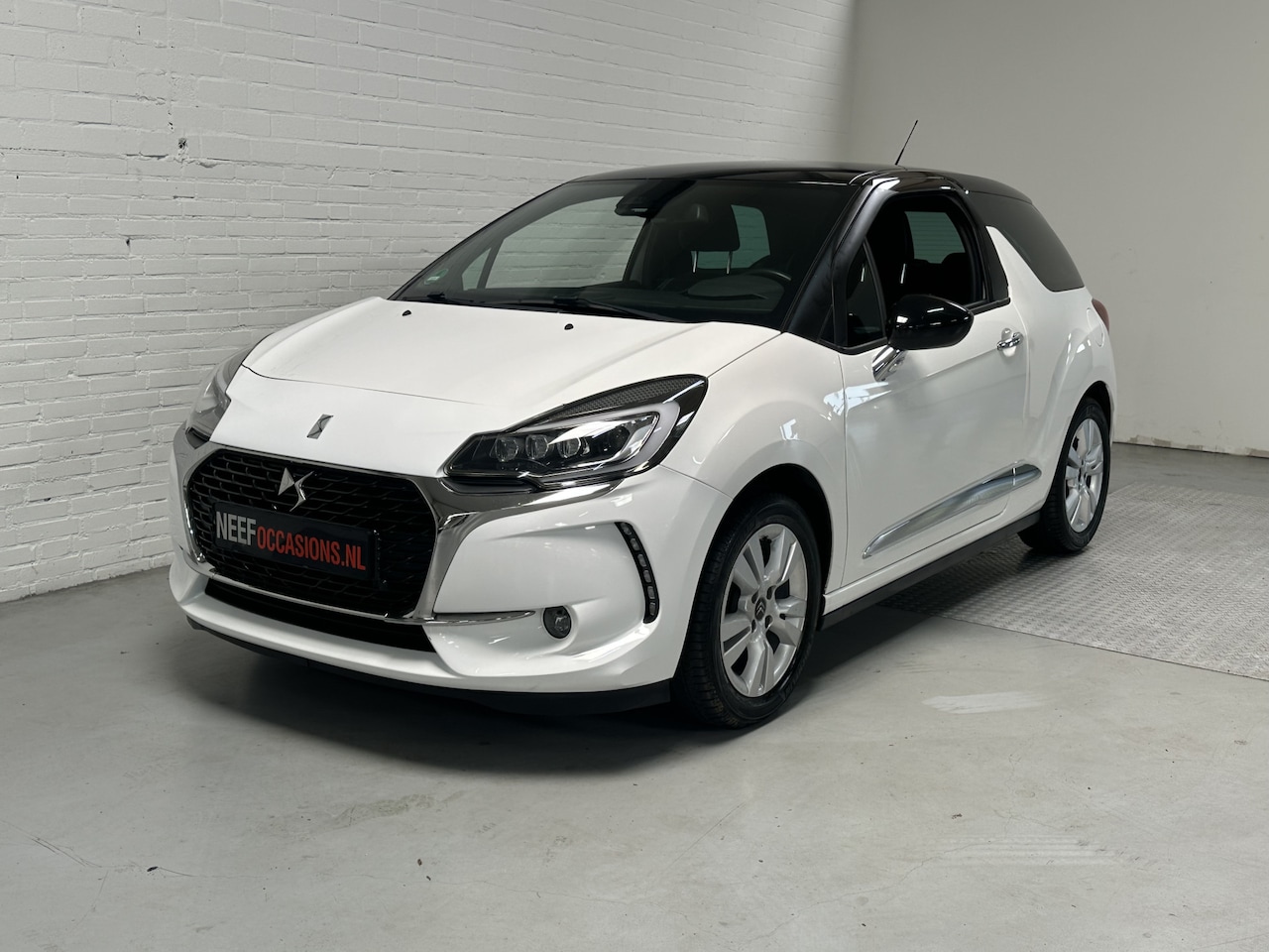 Citroën DS3 - 1.6 VTi So Chic CLIMA / CAMERA / CRUISE / LMV Dis.riem vervangen bij  112912 km - AutoWereld.nl