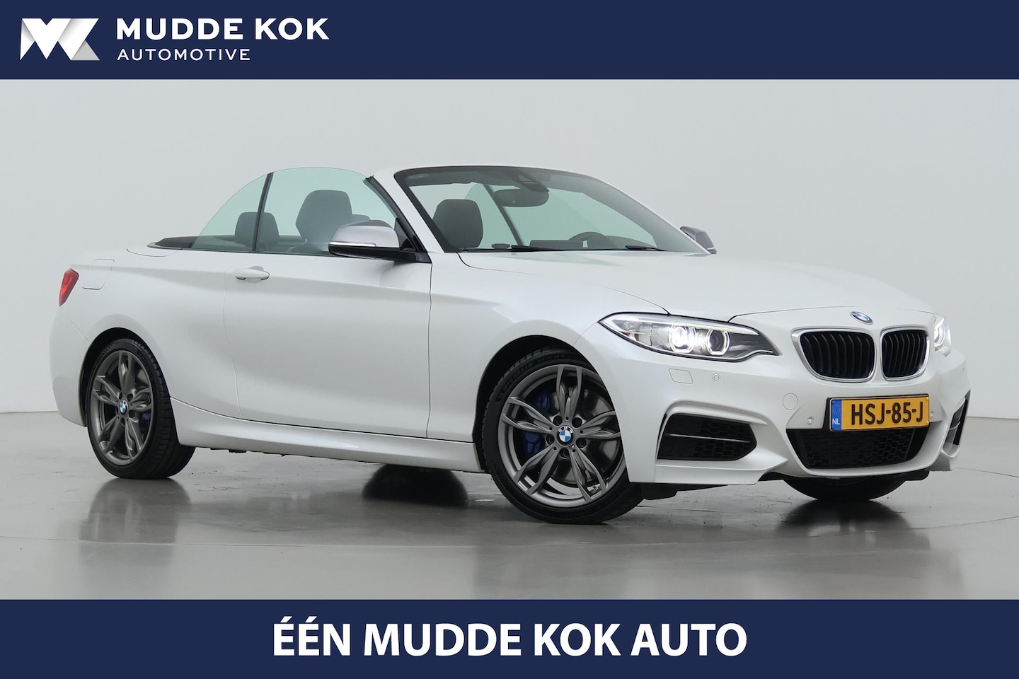 BMW 2-serie Cabrio - M235i xDrive | 327Pk! | M-Sport | harman/kardon | Vol-Leder | Stoelverwarming | Camera | 1 - AutoWereld.nl