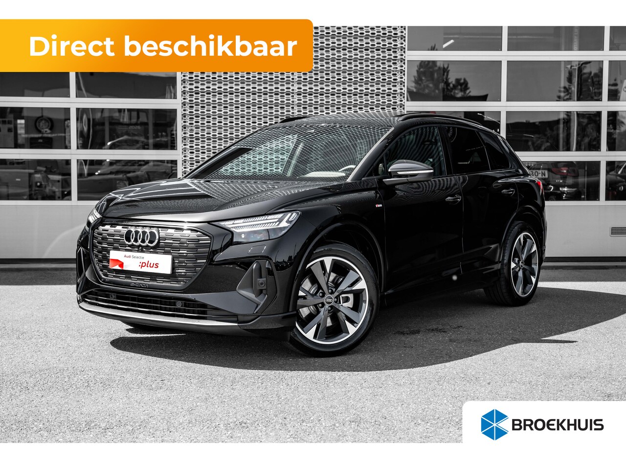 Audi Q4 e-tron - S edition Competition | Achterklep, automatisch bedienbaar | Achteruitrijcamera | Adaptive - AutoWereld.nl