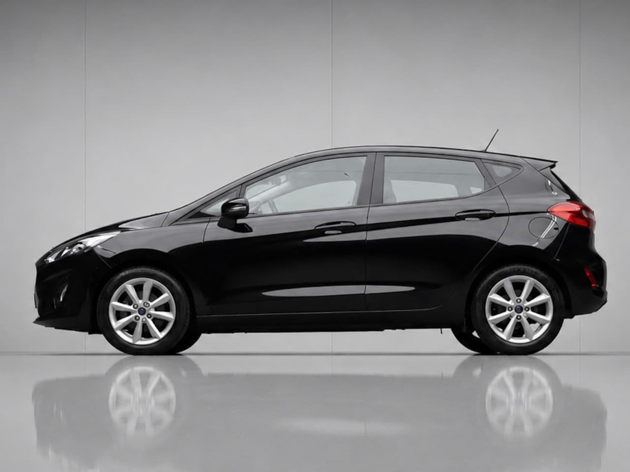 Ford Fiesta - 1.1 Sport (APPLE CARPLAY,NAVI,LED,CRUISE,LANE ASSIST,DAB,SPORTSTOELEN,LM VELGEN,NETTE STAA - AutoWereld.nl