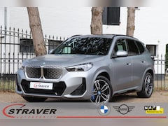 BMW iX1 - xDrive30 67 kWh M Sport Edition |Panoramadak |H/K |Inklapbare trekhaak