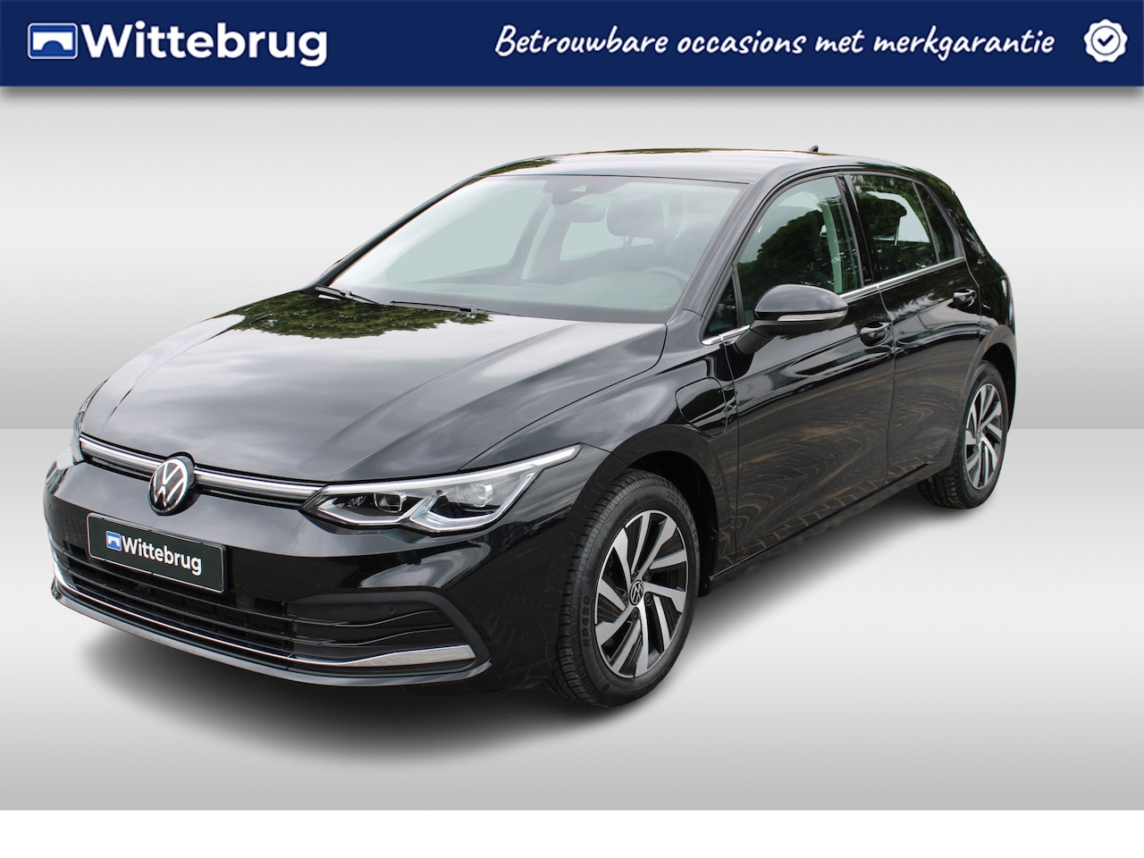 Volkswagen Golf - 1.4 eHybrid 204pk Style DSG Automaat / Navigatie / LM 16 inch / Parkeersensoren / Digital - AutoWereld.nl