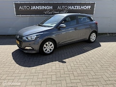 Hyundai i20 - 1.2 HP i-Motion Comfort Slechts 93.134km | Camera | PDC Achter | Airco | Navigatie | Cruis