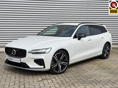 Volvo V60 - 2.0 T6 R-LINE RECHARGE AWD TREKHAAK HARMAN KARDON