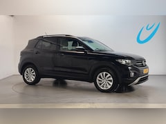 Volkswagen T-Cross - 1.0 TSI Life Camera Adaptive Cruise Dodehoekdetector App Connect