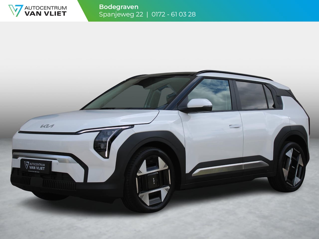 Kia EV3 - Plus Advanced 81.4 kWh | STOEL EN STUURVERWARMING | 19 INCH LMV | DODEHOEK DETECTIE | - AutoWereld.nl