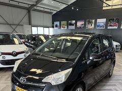 Toyota Verso S - 1.3 VVT-i Aspiration