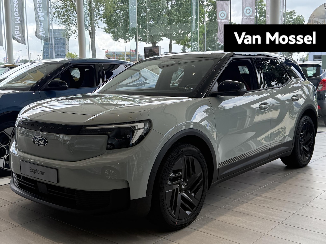 Ford Explorer - Collection Extended Range RWD 79 kWh | Nieuw te bestellen! | €1500 Ford Voordeel! | Unieke - AutoWereld.nl