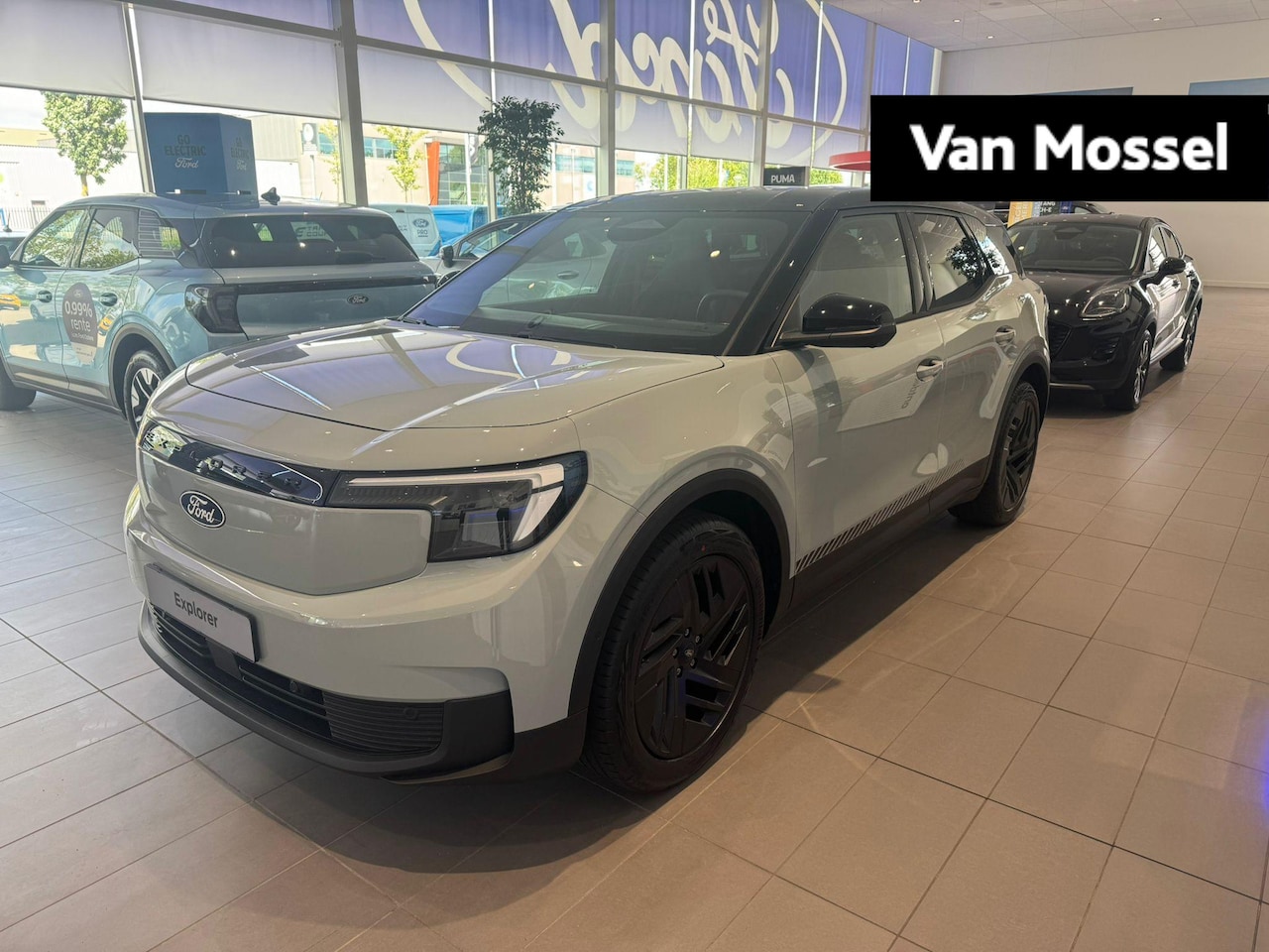 Ford Explorer - Collection Extended Range RWD 79 kWh | Incl. Elektr. Wegklapbare Trekhaak 2000kg!! | 20* L - AutoWereld.nl