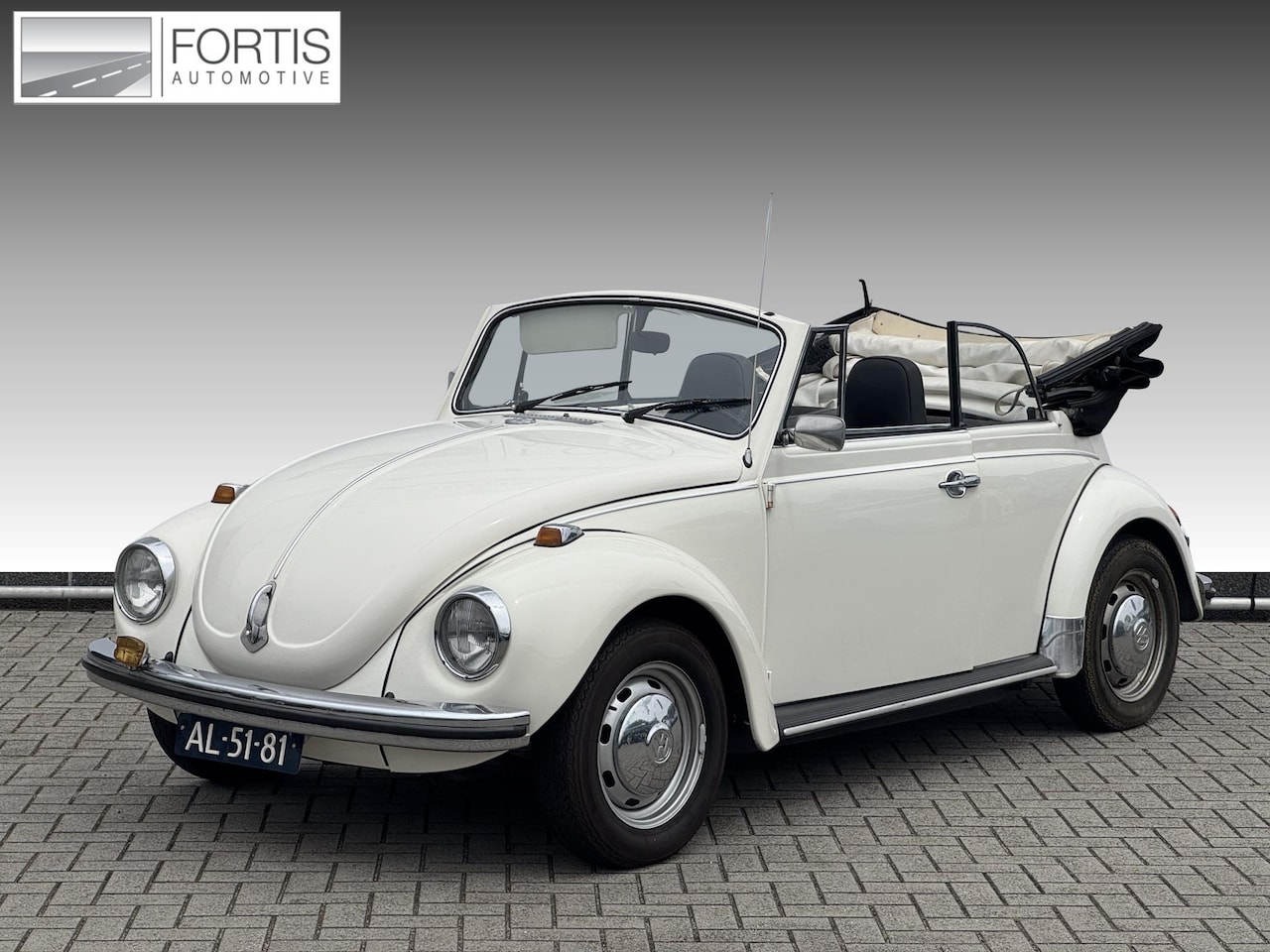 Volkswagen Kever Cabriolet - 1303 LS CABRIO | RIJDT GOED | TAXATIERAPPORT AANWEZIG - AutoWereld.nl