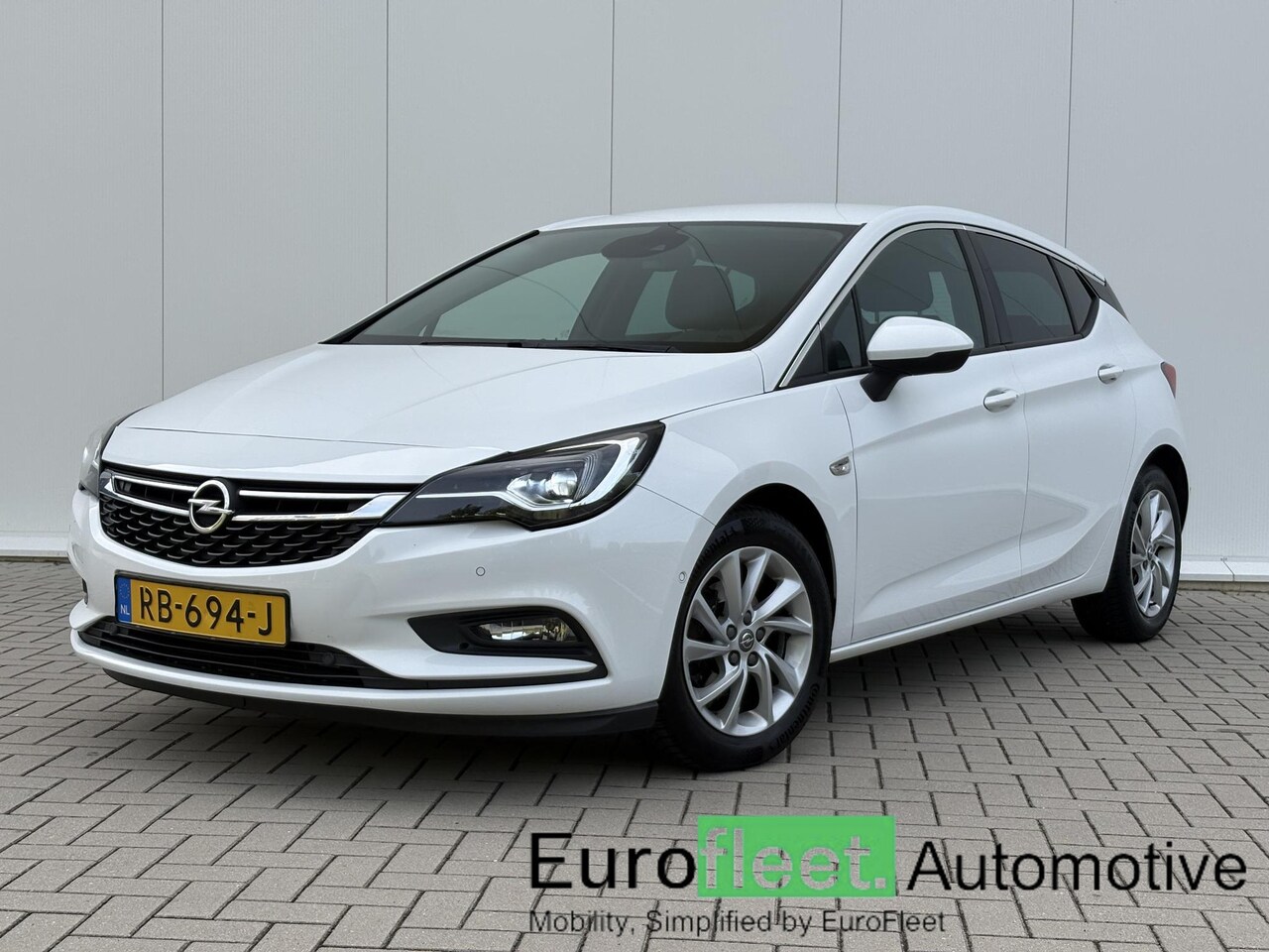 Opel Astra - 1.4 Turbo Innovation | ACC | Matrix LED | Camera | Keyless Entry & Go | CarPlay | Trekhaak - AutoWereld.nl