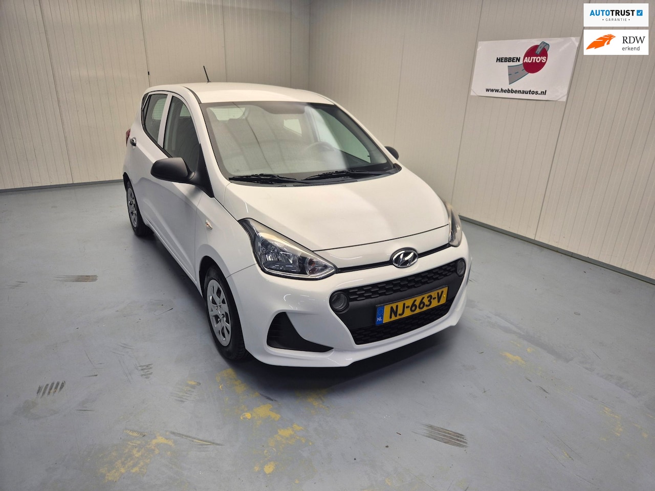 Hyundai i10 - 1.0i i-Motion Comfort Airco - AutoWereld.nl