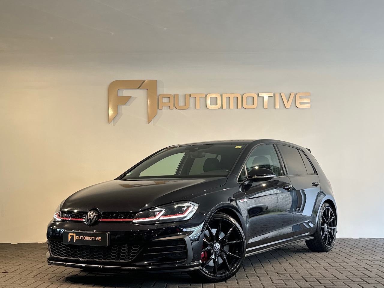 Volkswagen Golf - 2.0 TSI GTI Performance Sfeer|Virtual|Camera - AutoWereld.nl