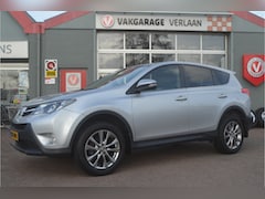 Toyota RAV4 - 2.0 Dynamic 2WD AUTOMAAT ..12 mnd. gar