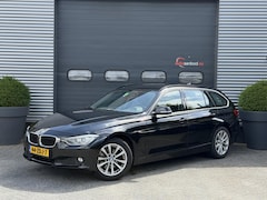 BMW 3-serie Touring - 320d Upgrade Edition | Navigatie | Lederen Bekleding | Airco | Lichtmetalen Velgen |