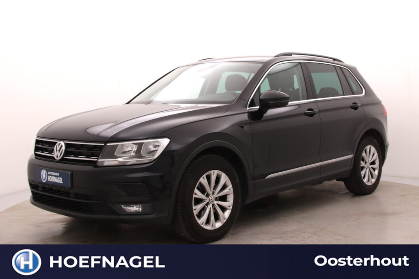 Volkswagen Tiguan - 1.5 TSI ACT Comfortline | Automaat | Adaptive Cruise | Stoelverwarming | CarPlay | Camera - AutoWereld.nl