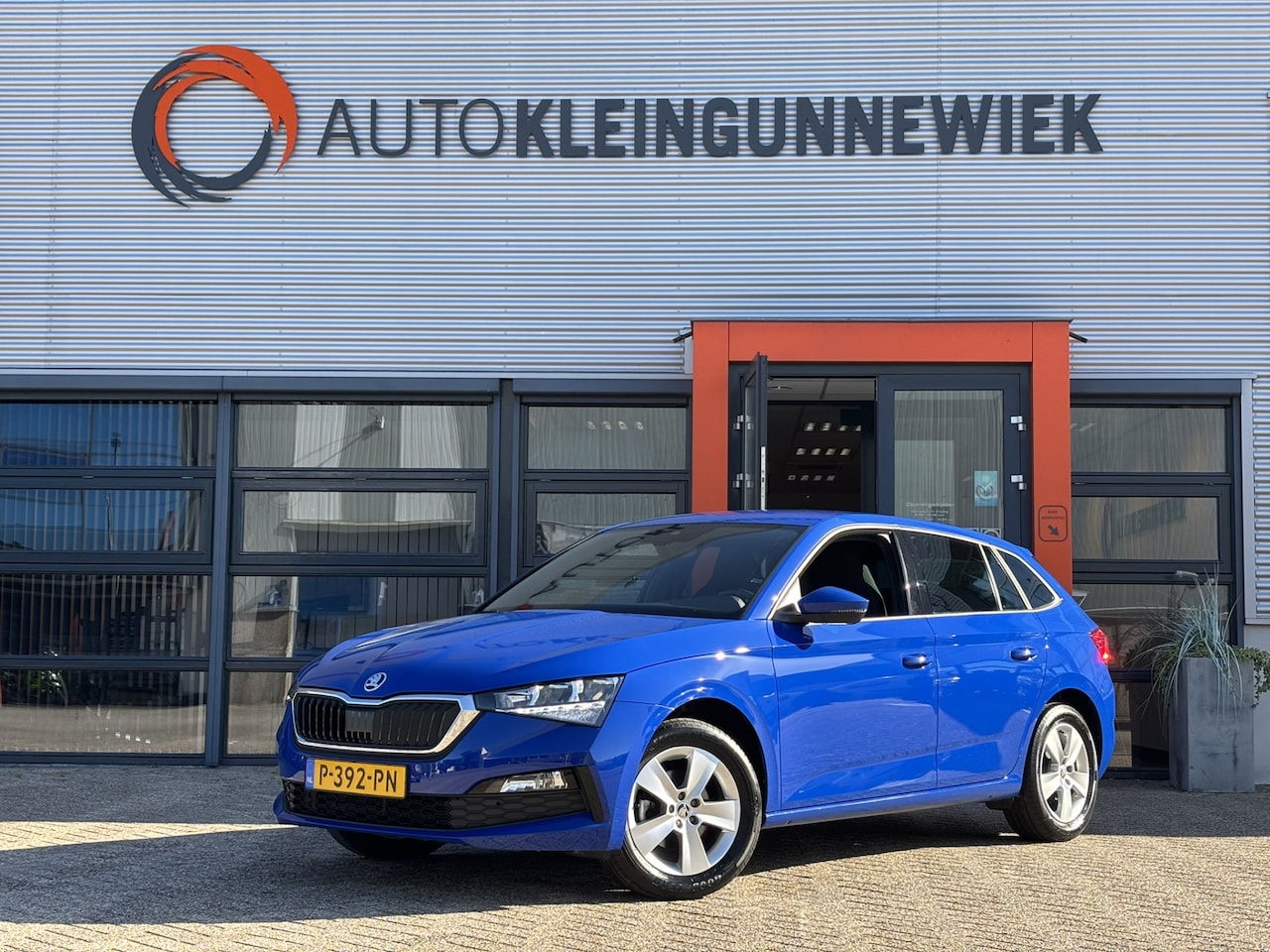 Skoda Scala - 1.0 TSI Sport Business / NAP / Applecarplay/AndroidAuto / Sport interieur / Stoelverwarmin - AutoWereld.nl