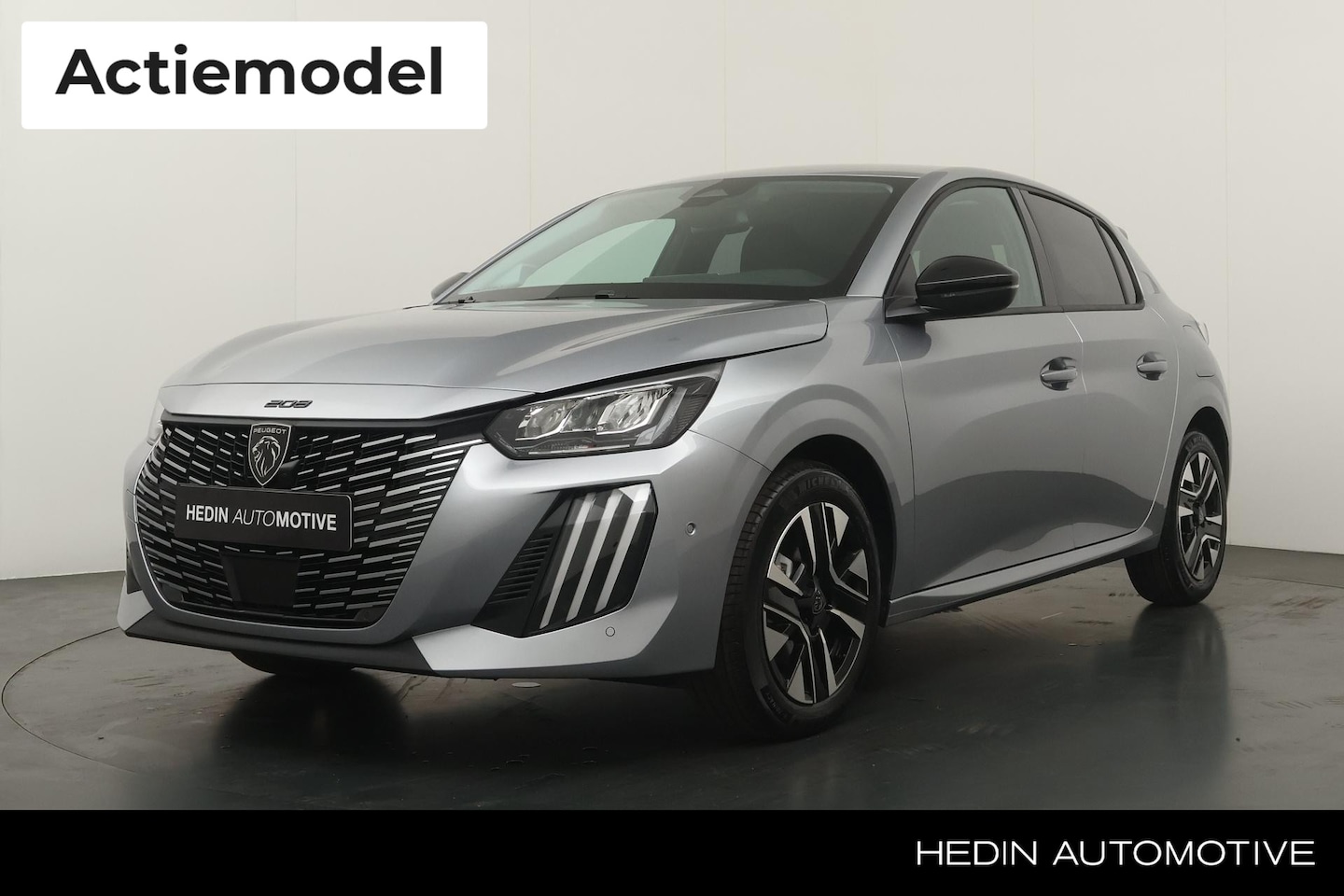 Peugeot 208 - 1.2 Hybrid 110 e-DCS6 Allure | Vision & Navigation pack | Climate Control | LM Velgen | Pr - AutoWereld.nl