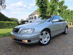 Opel Omega - 3.2i V6 Executive 218 PK *NL Auto*Youngtimer*Automaat*Leer Ecc Cruisecontrol Stoelverwarmi