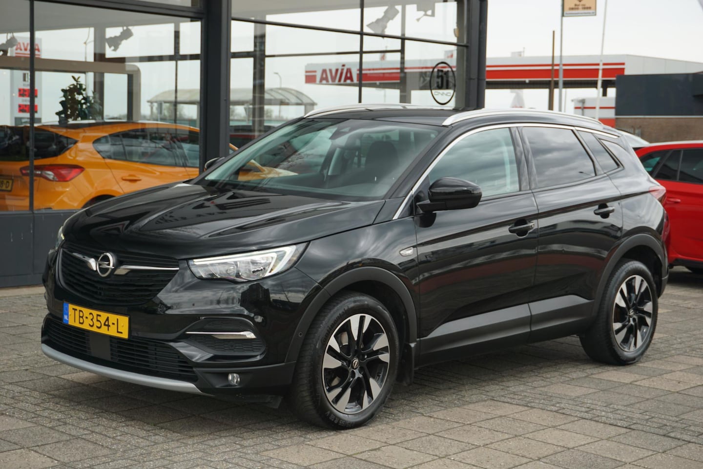 Opel Grandland X - 1.2 Turbo Innovation | CarPlay | - AutoWereld.nl