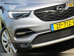 Opel Grandland X - 1.2 Turbo Business Executive - Quartz Grey - Panorama/Sidesteps/Comfort seats