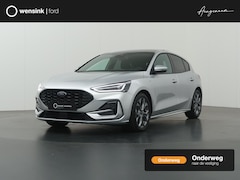 Ford Focus - 1.0 EcoBoost Hybrid ST Line X | Afneembare Trekhaak | Panoramadak | Winterpakket | Matrix