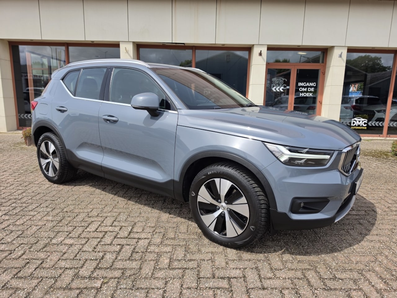 Volvo XC40 - T5 Inscription Expression Recharge Hybrid | Led | Airco | Trekha - AutoWereld.nl