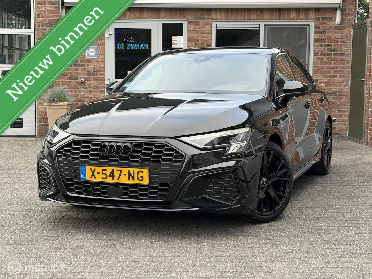 Audi A3 Limousine - 35 TFSI S edition|Black Optiek|Adapt Cruise|Stoelverwarming. - AutoWereld.nl
